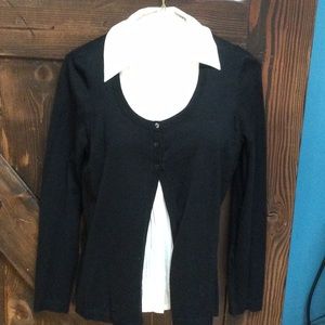 💋 4/$30 Liz Claiborne sweater buttondown top